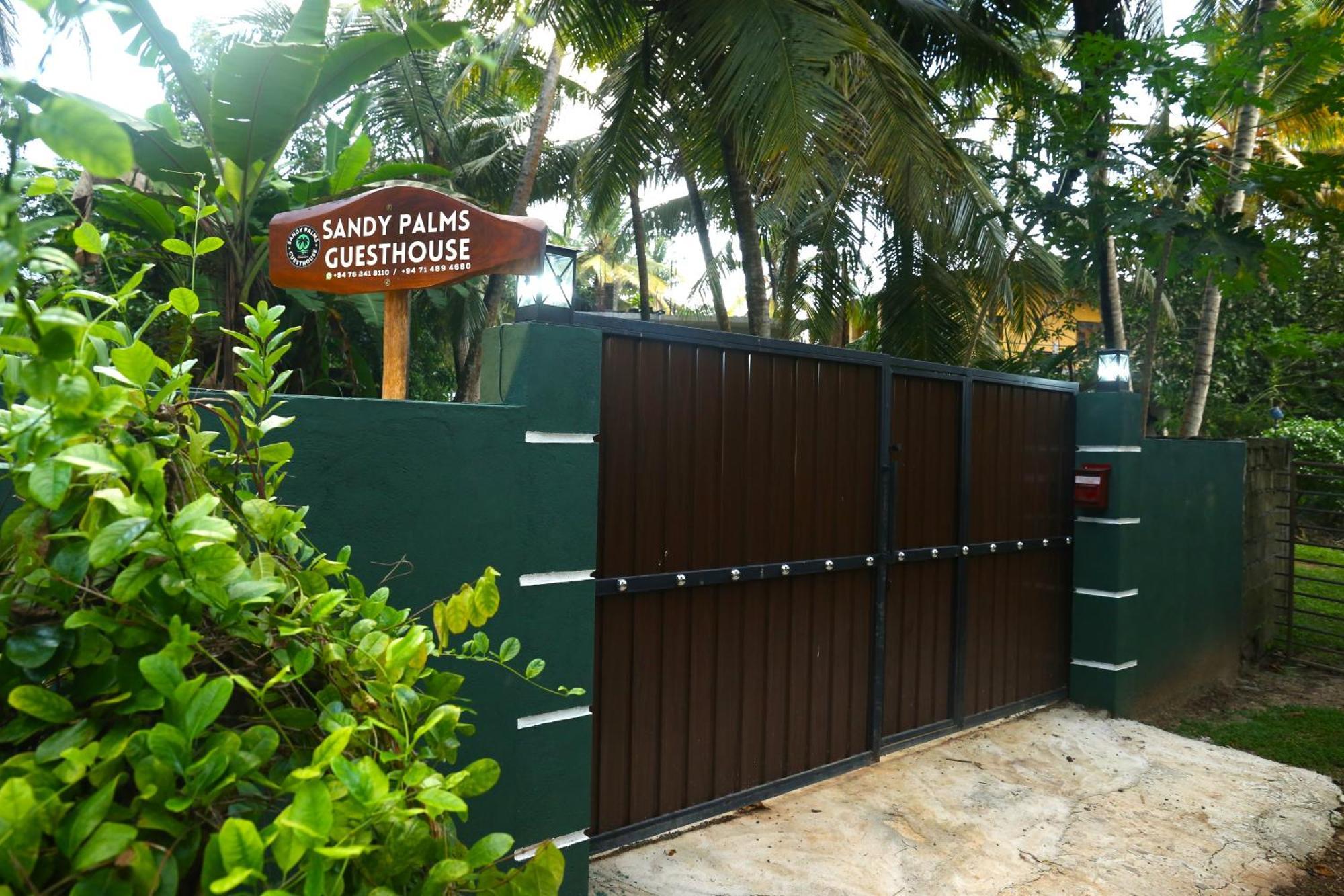 Sandy Palms Guesthouse Hikkaduwa Exterior foto